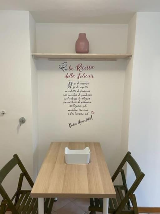 דירות רומא Loft Piccola Londra מראה חיצוני תמונה